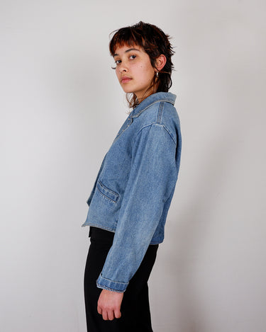Vintage 80s mid blue denim blazer with metal studs | S-M